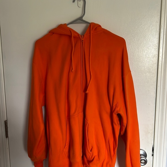 Aritzia TNA Cozy Fleece Oversized Hoodie - Picture 1 of 2